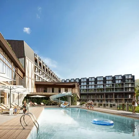 Tremonti Ξενοδοχείο *